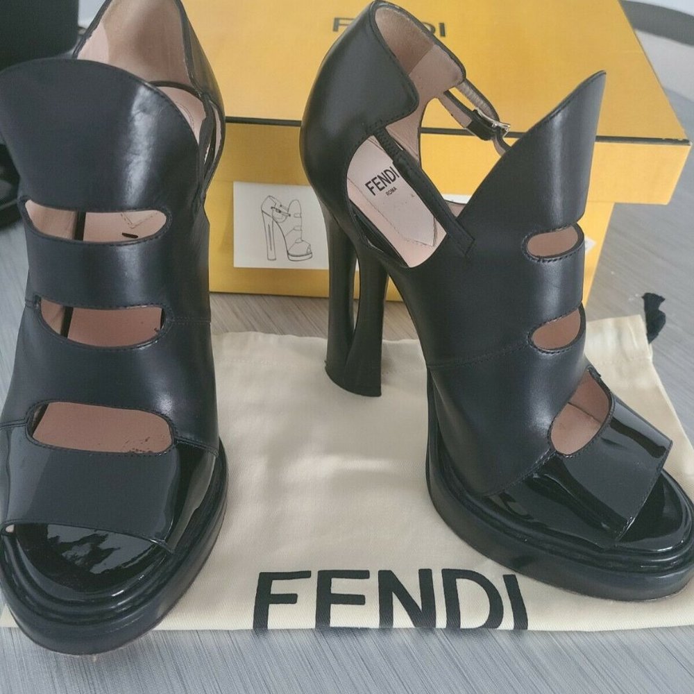 FENDI open toe pumps calf black leather size 37